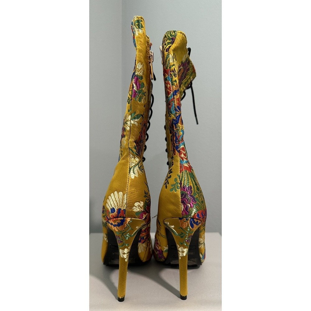 Anne Michelle Women's Embroidered Yellow Gold Floral Satin Boots Size 6.5 NEW - Picture 2 of 8